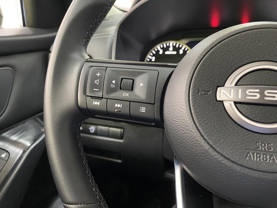 Nissan Qashqai Acenta 1.3 DIG-T 140CV MHEV