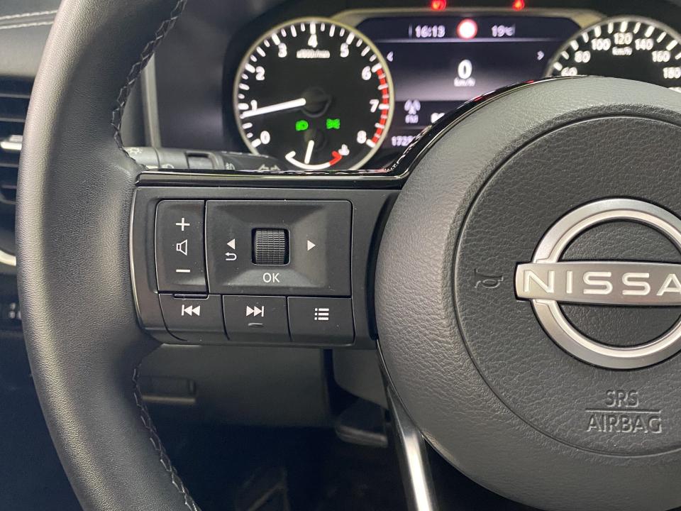 Nissan Qashqai Acenta 1.3 DIG-T 140CV MHEV