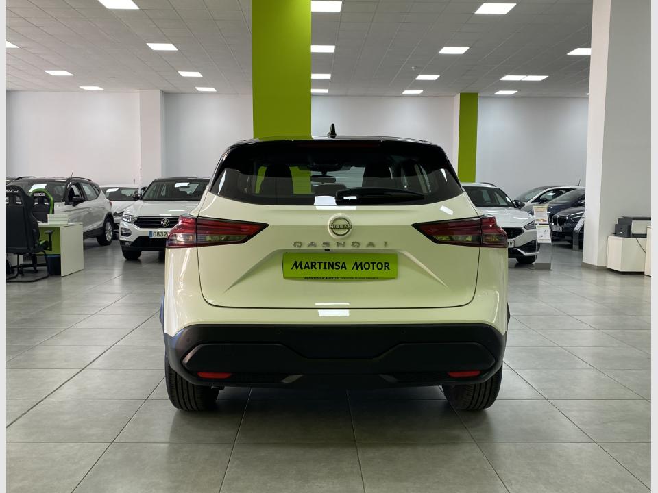 Nissan Qashqai Acenta 1.3 DIG-T 140CV MHEV