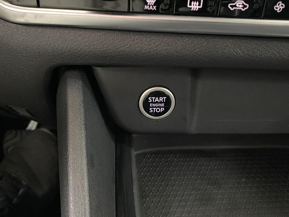 Nissan Qashqai Acenta 1.3 DIG-T 140CV MHEV