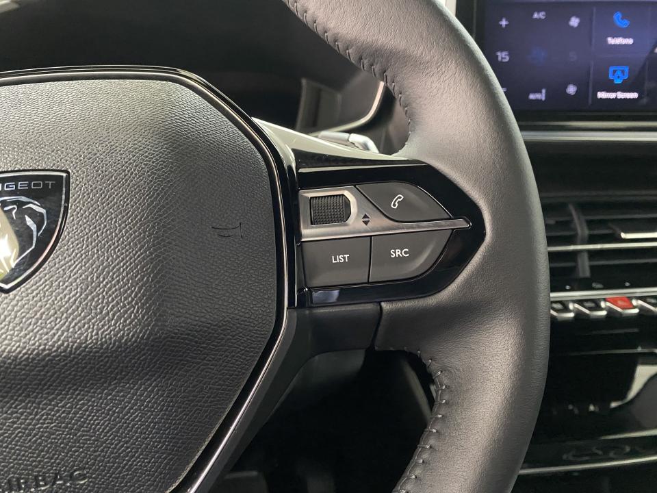 Peugeot 2008 Allure Hybrid 1.2 145CV eDCS6 MHEV