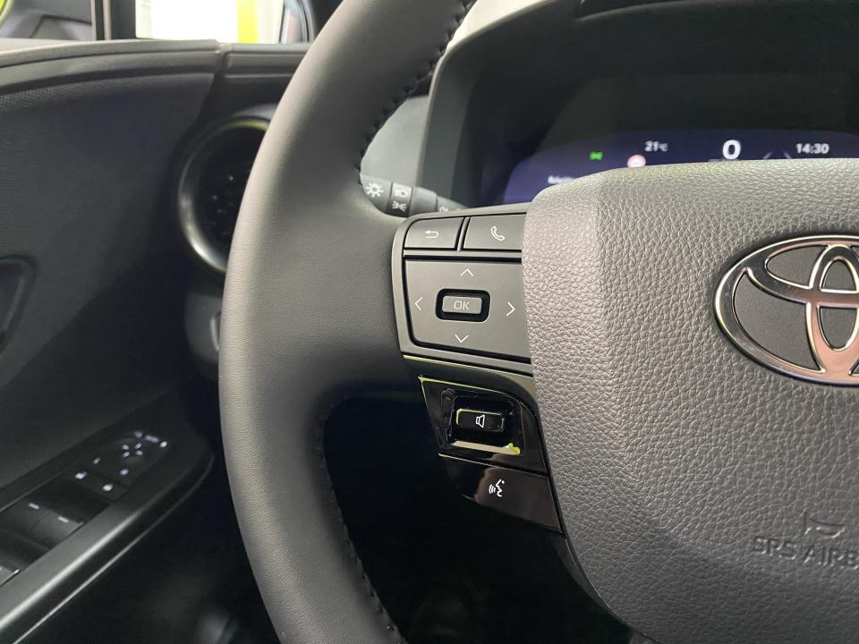 Toyota C-HR Advance 1.8 140H e-CVT HEV