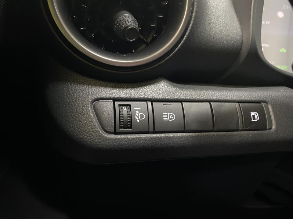 Toyota C-HR Advance 1.8 140H e-CVT HEV