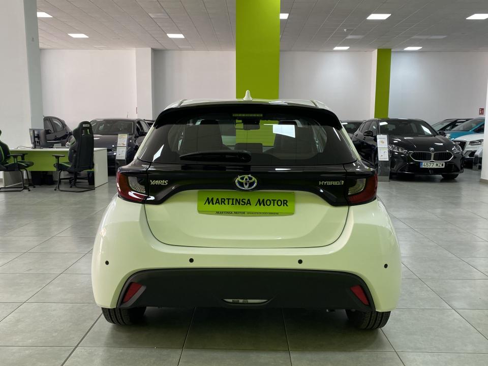 Toyota Yaris Business Plus 1.5 120H HEV