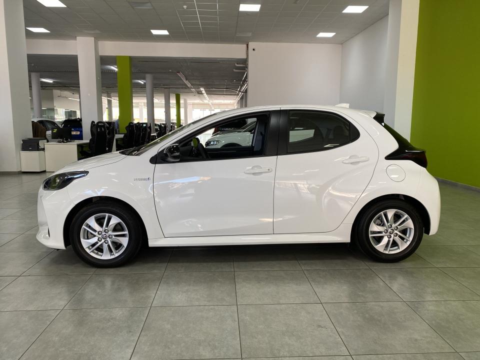 Toyota Yaris Business Plus 1.5 120H HEV