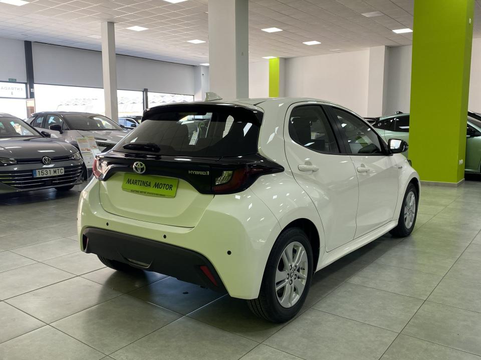Toyota Yaris Business Plus 1.5 120H HEV
