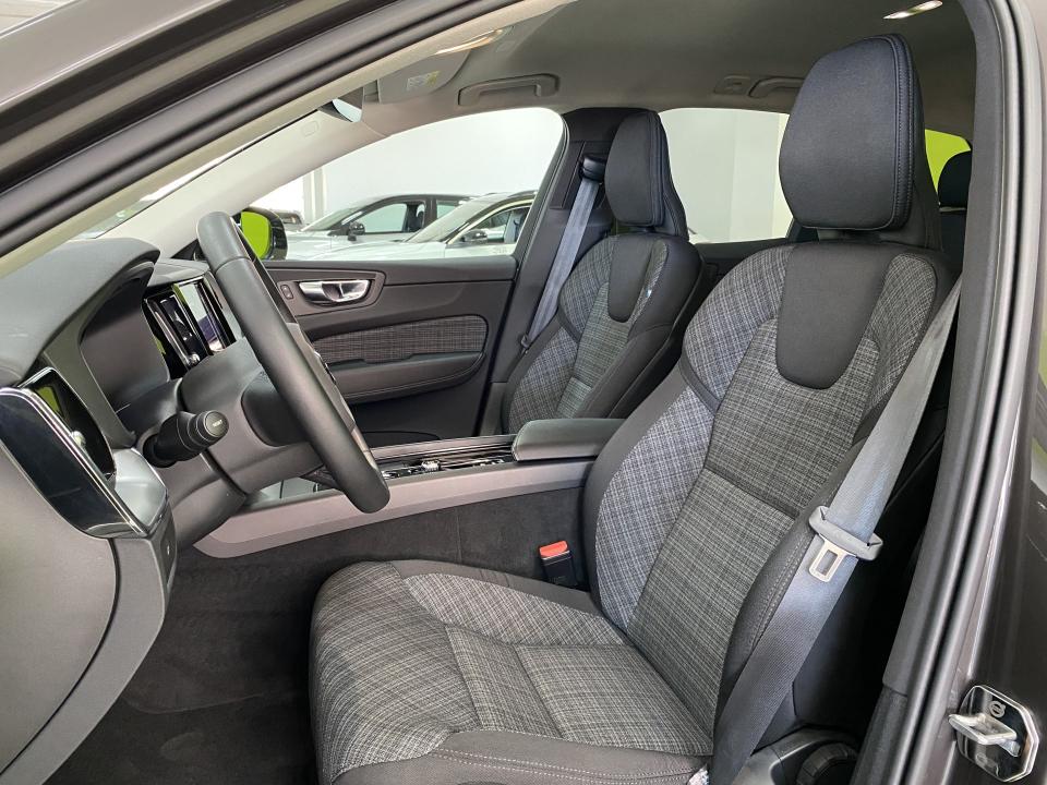 Volvo XC60 Core B4 2.0D 197CV Auto MHEV