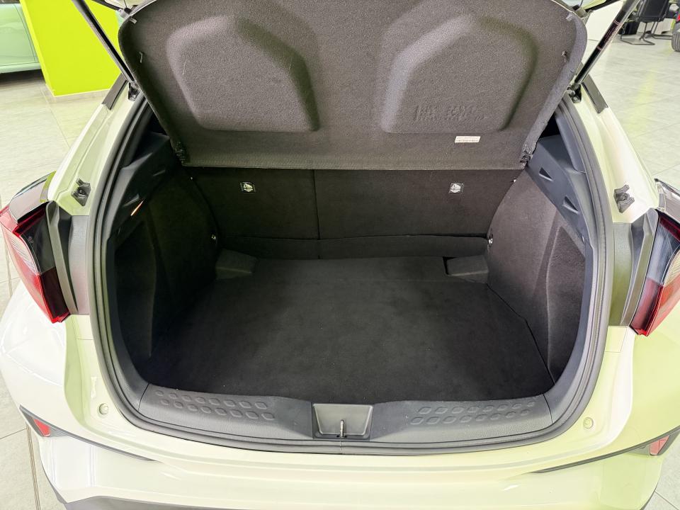 Toyota C-HR Advance 1.8 125H e-CVT HEV