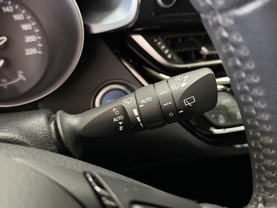 Toyota C-HR Advance 1.8 125H e-CVT HEV