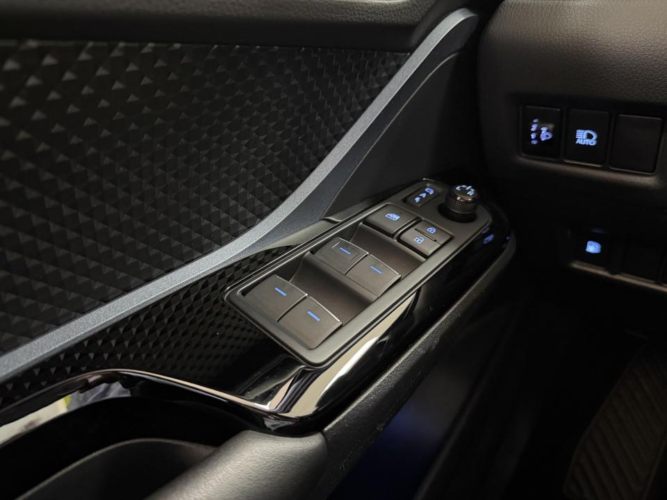 Toyota C-HR Advance 1.8 125H e-CVT HEV