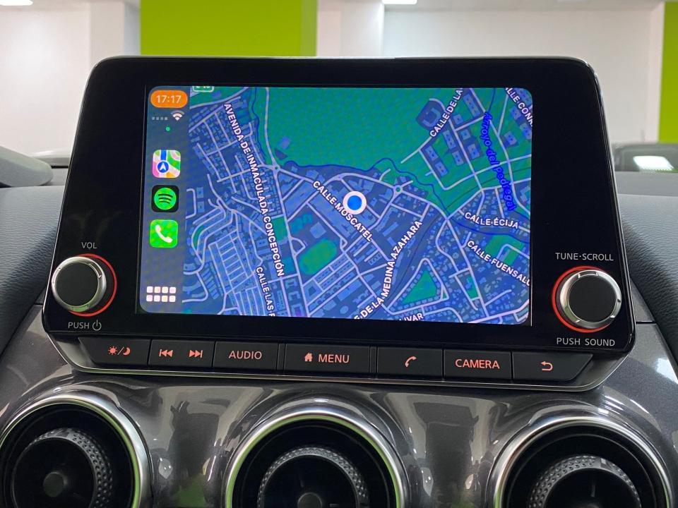 Nissan JUKE N-Connecta 1.0 DIG-T 114CV