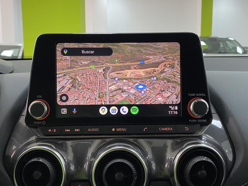 Nissan JUKE N-Connecta 1.0 DIG-T 114CV