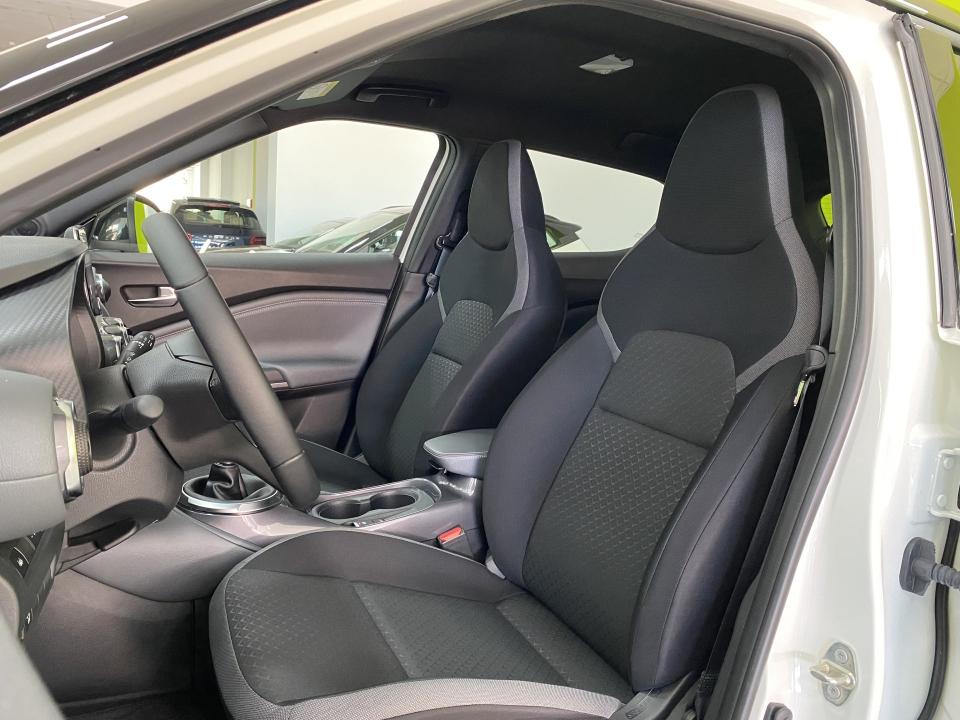 Nissan JUKE N-Connecta 1.0 DIG-T 114CV