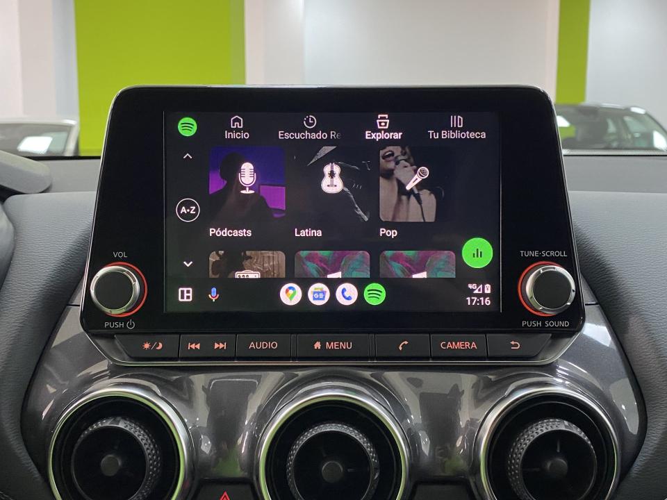 Nissan JUKE N-Connecta 1.0 DIG-T 114CV