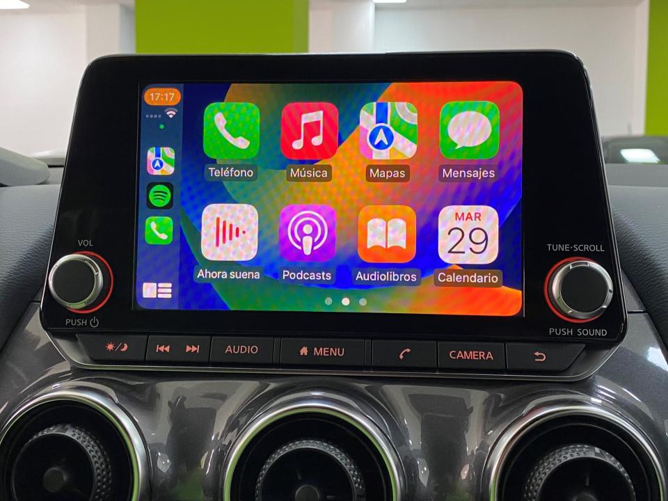 Nissan JUKE N-Connecta 1.0 DIG-T 114CV