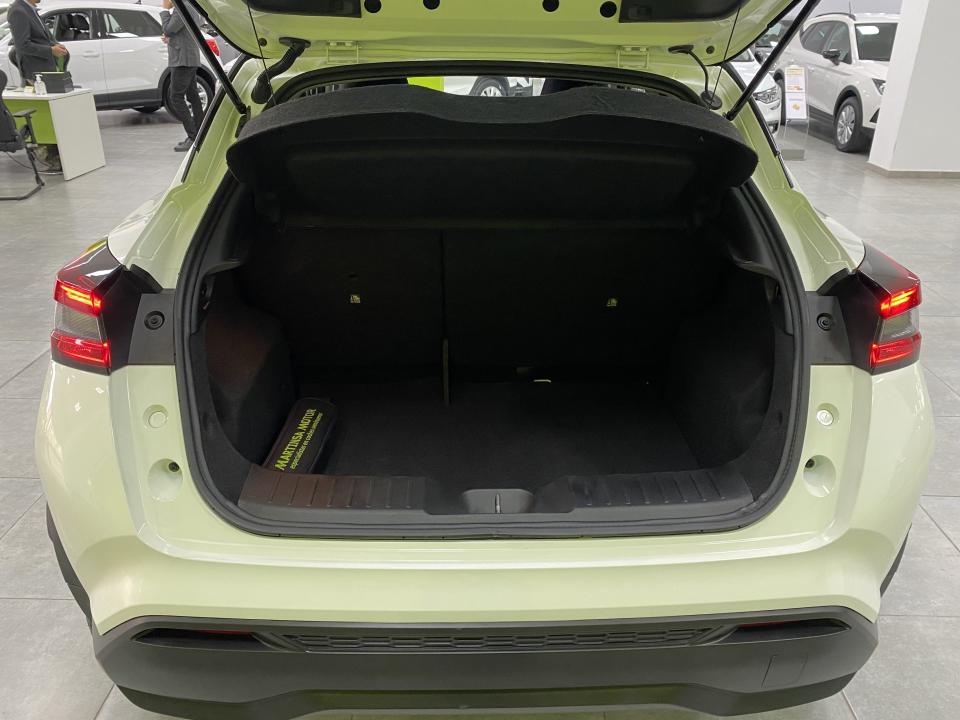 Nissan JUKE Acenta 1.0 DIG-T 114CV