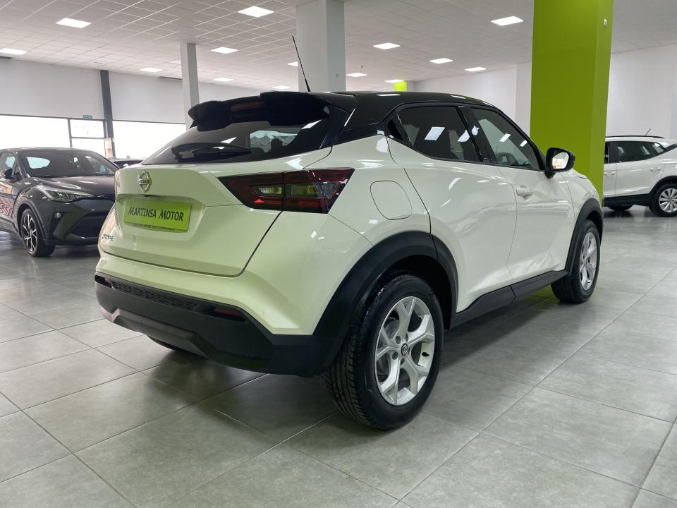 Nissan JUKE Acenta 1.0 DIG-T 114CV