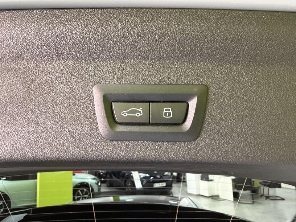 BMW Serie 1 M Sport Design 120i 1.5 170CV Auto MHEV