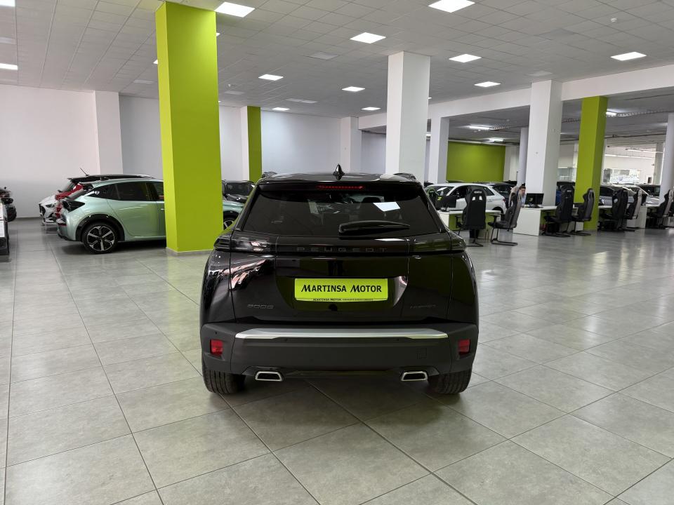 Peugeot 2008 Allure Hybrid 1.2 145CV eDCS6 MHEV