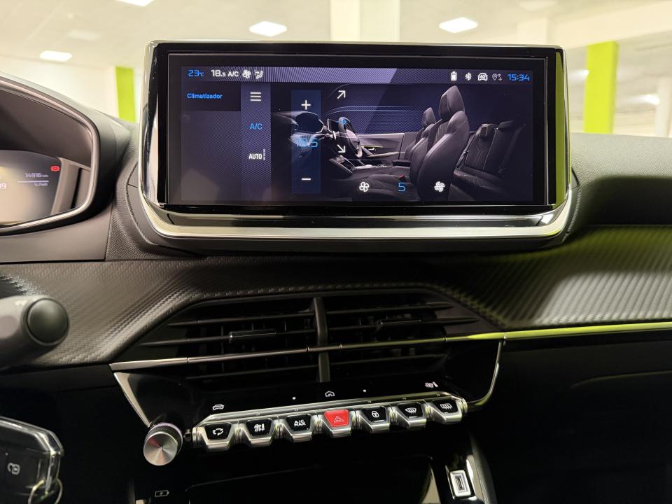 Peugeot 2008 Allure Hybrid 1.2 145CV eDCS6 MHEV