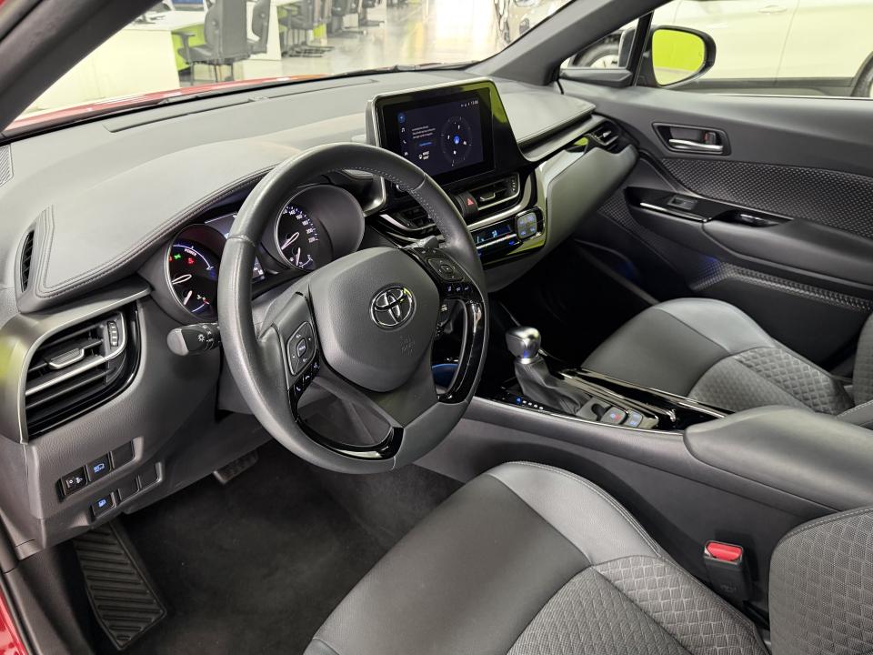 Toyota C-HR Advance 1.8 125H e-CVT HEV
