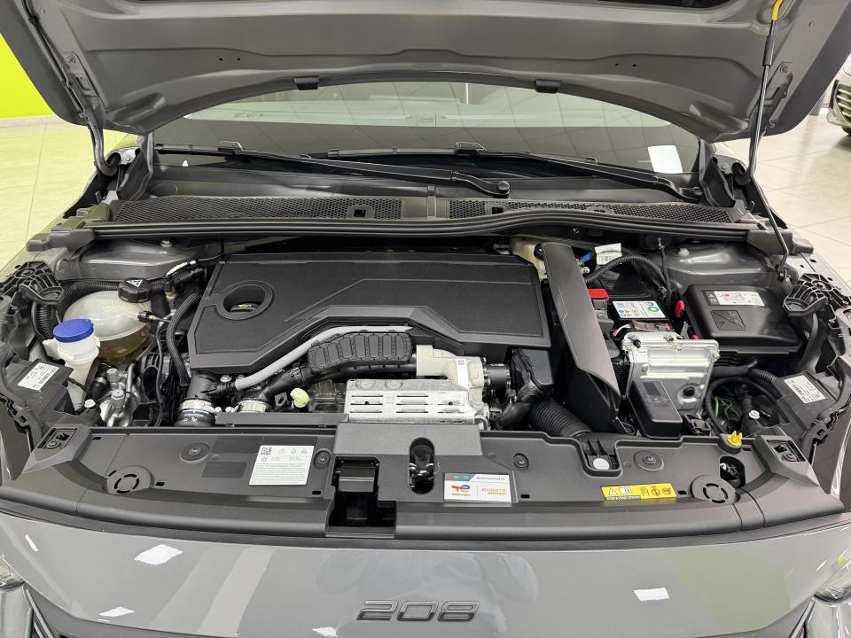 Peugeot 208 Allure Hybrid 1.2 110CV eDCS6 MHEV