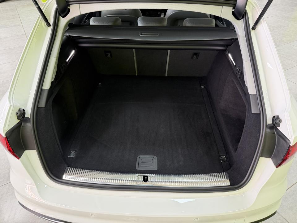 Audi A4 Avant Advanced 35 2.0 TDI 163CV S-Tronic MHEV