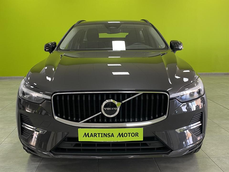 Volvo XC60 B4 Momentum Pro 4x2 2.0D 197CV MHEV
