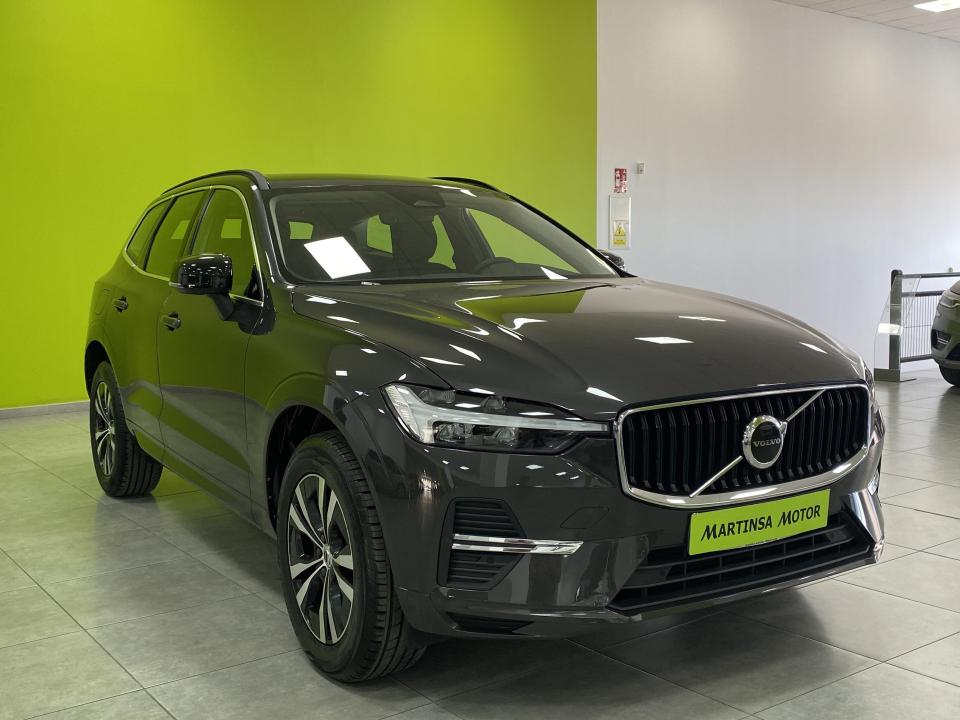 Volvo XC60 B4 Momentum Pro 4x2 2.0D 197CV MHEV
