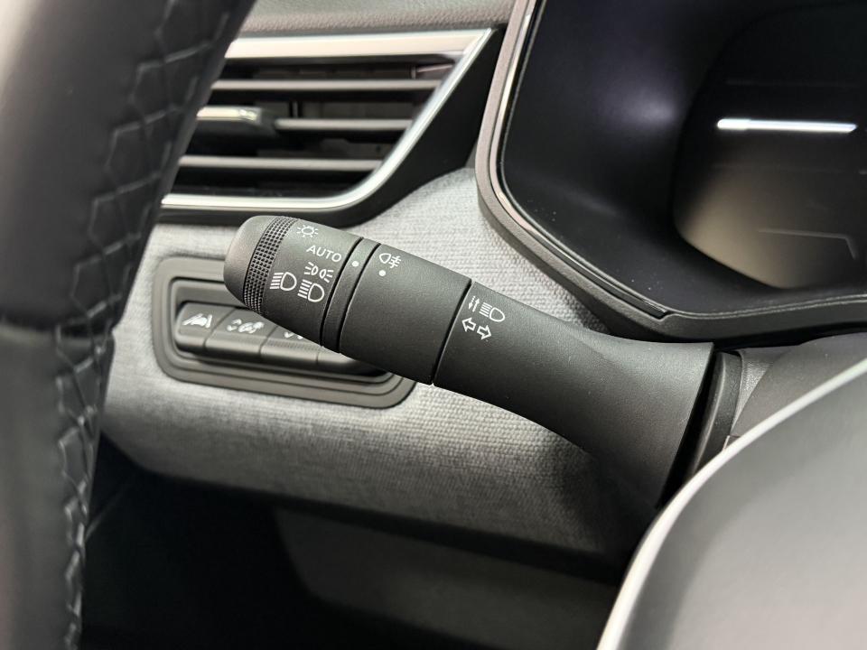 Renault Clio Evolution 1.6 E-Tech 145CV Auto HEV