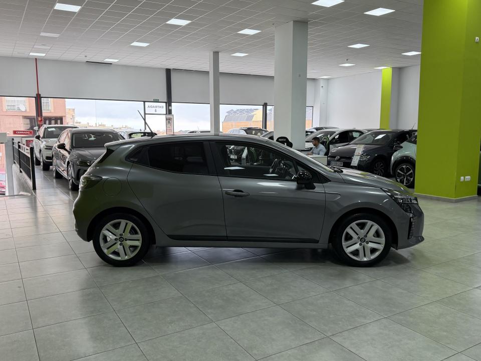 Renault Clio Evolution 1.6 E-Tech 145CV Auto HEV