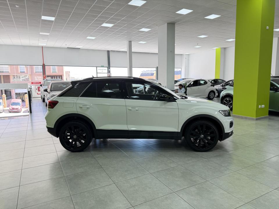 Volkswagen T-Roc Black Edition 1.5 TSI 150CV DSG