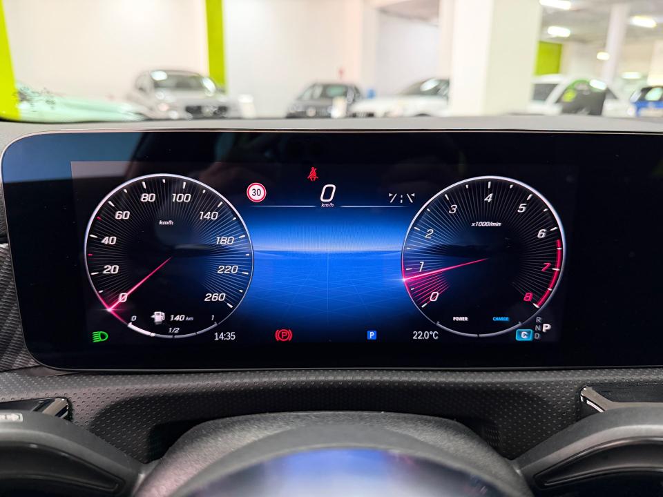 Mercedes Benz Clase A Progressive 180 1.3 136CV Auto. MHEV