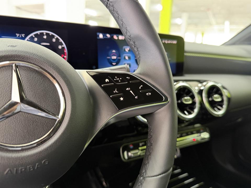 Mercedes Benz Clase A Progressive 180 1.3 136CV Auto. MHEV