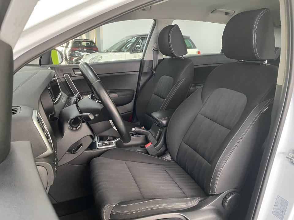 Kia Sportage 1.6 MHEV Business 100kW (136CV) 4x2