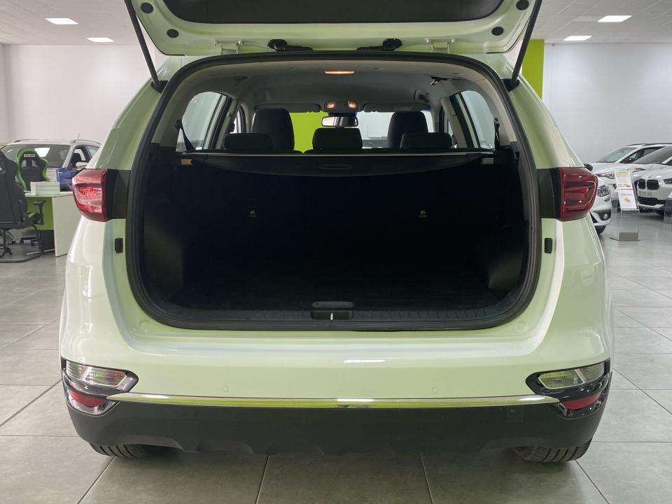 Kia Sportage 1.6 MHEV Business 100kW (136CV) 4x2
