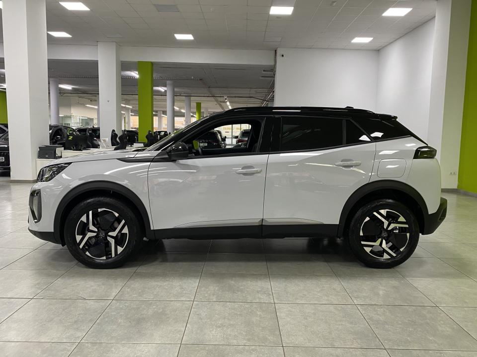 Peugeot 2008 Allure Hybrid 1.2 145CV eDCS6 MHEV