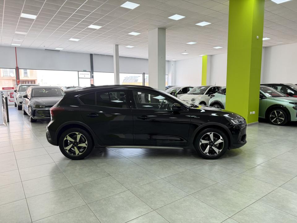 Ford Focus Active 1.0 Ecoboost 155CV Auto. MHEV