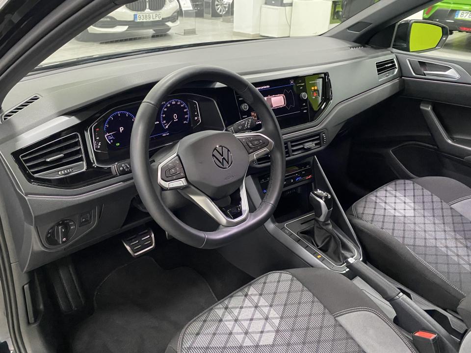 Volkswagen Polo R-Line 1.0 TSI 110CV DSG