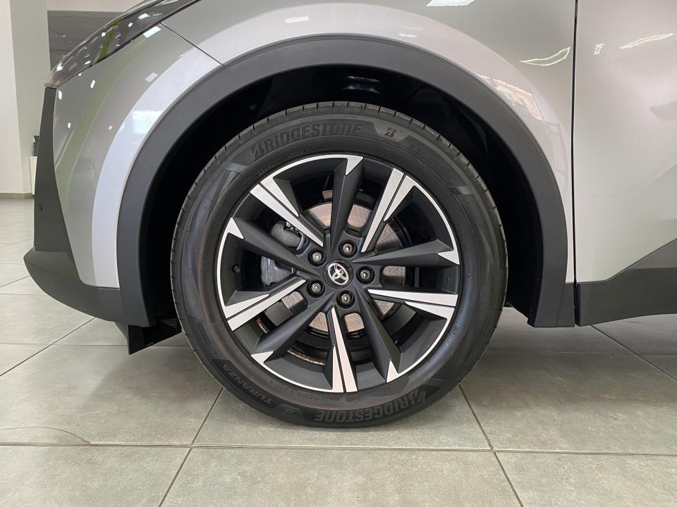 Toyota C-HR Advance 1.8 140H e-CVT HEV