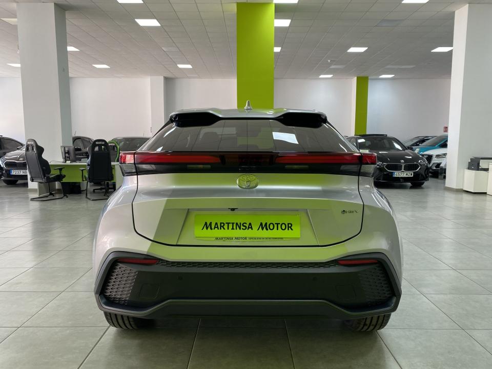 Toyota C-HR Advance 1.8 140H e-CVT HEV