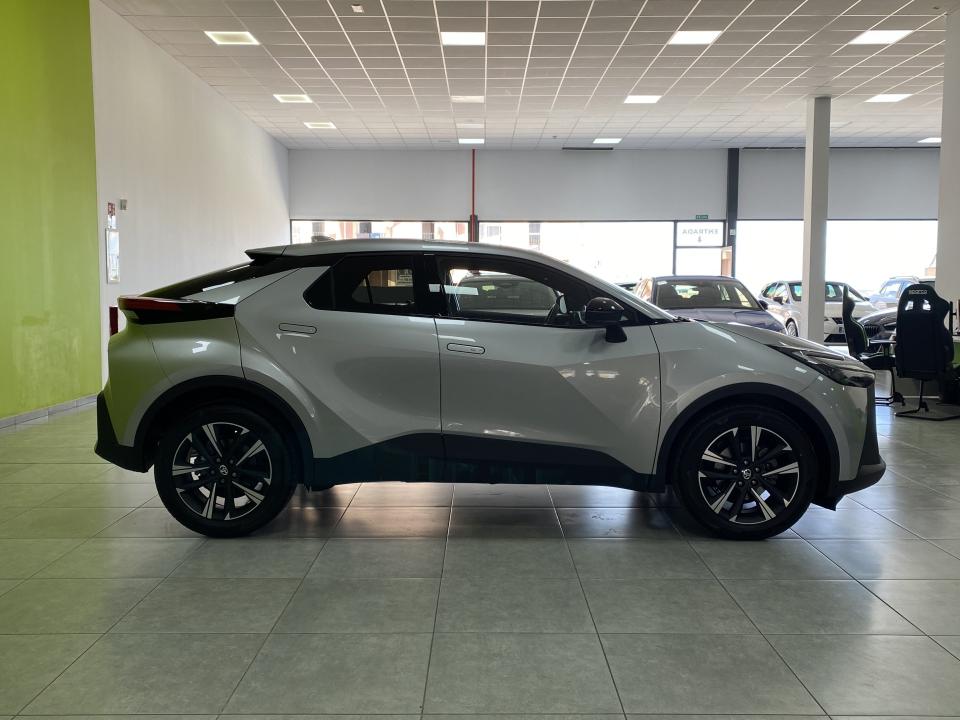 Toyota C-HR Advance 1.8 140H e-CVT HEV