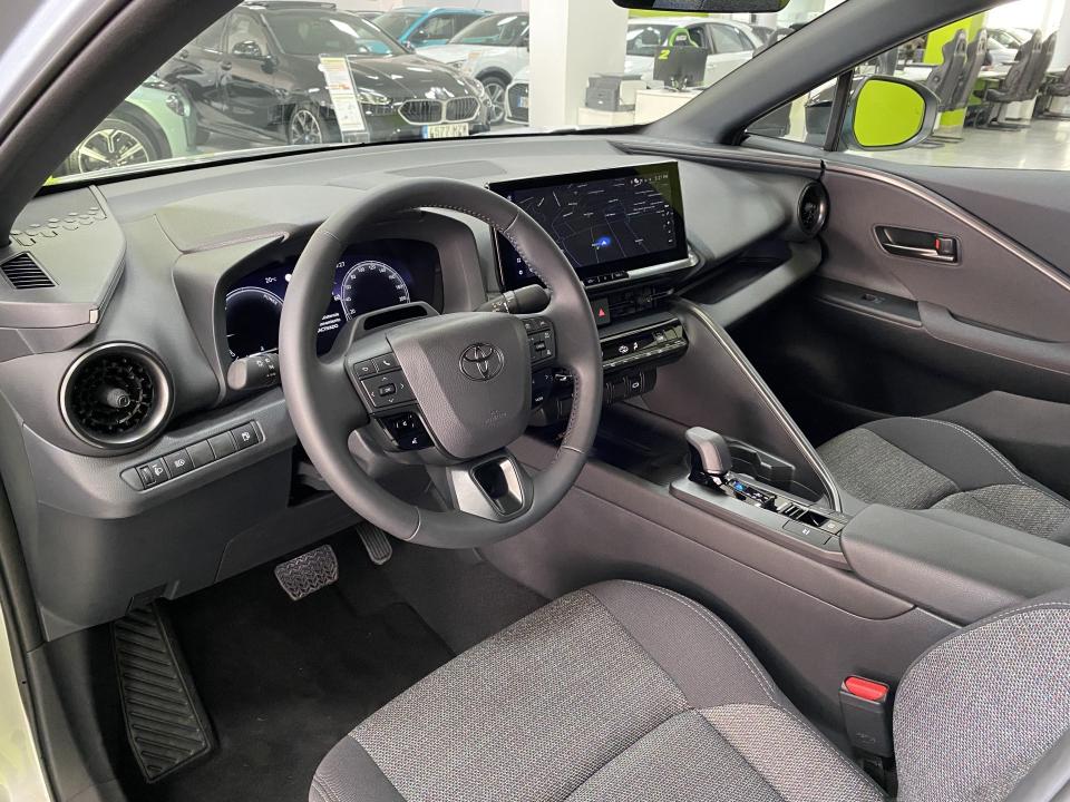 Toyota C-HR Advance 1.8 140H e-CVT HEV