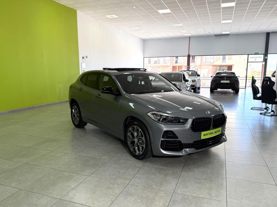 BMW X2