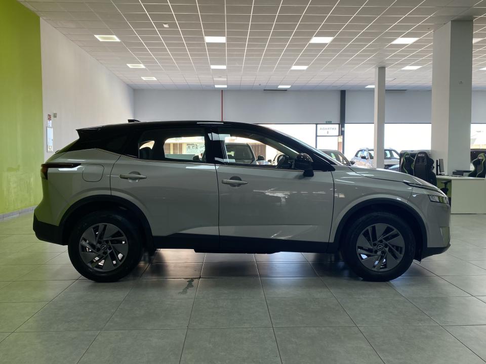 Nissan Qashqai Acenta 1.3 DIG-T 158CV Xtronic MHEV