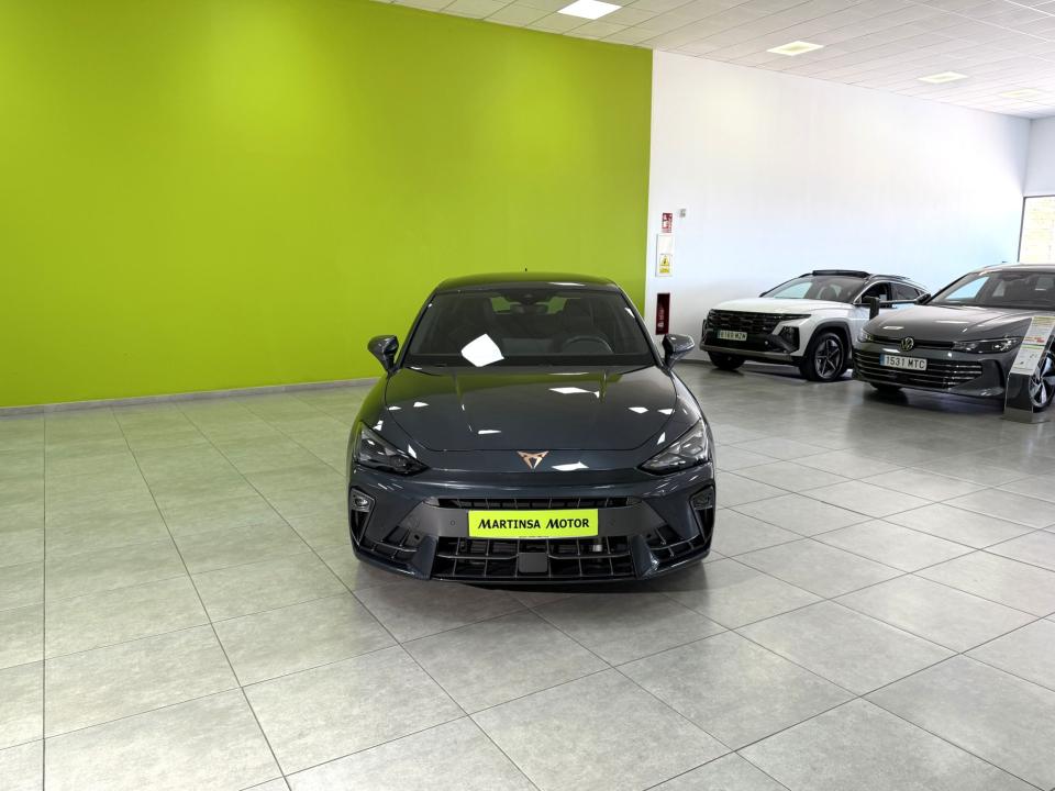 Cupra León