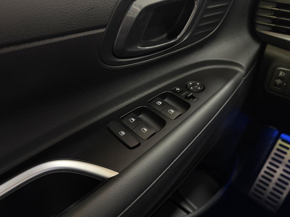 Hyundai Bayon Tecno 1.0 TGDI 101CV MHEV Auto.
