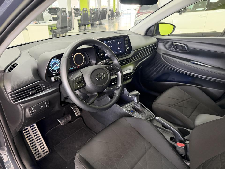 Hyundai Bayon Tecno 1.0 TGDI 101CV MHEV Auto.