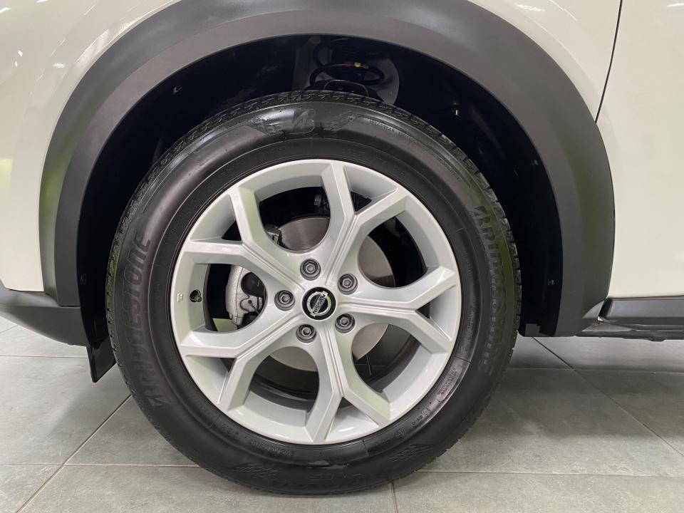 Nissan JUKE Acenta 1.0 DIG-T 114CV