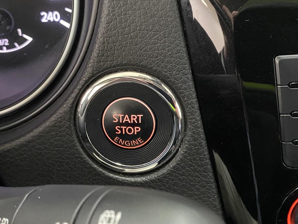 Nissan Qashqai N-Connecta 1.3 DIG-T 160CV DCT